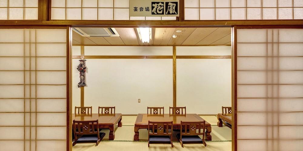 Okinawa Sun Plaza Hotel Наха Екстер'єр фото