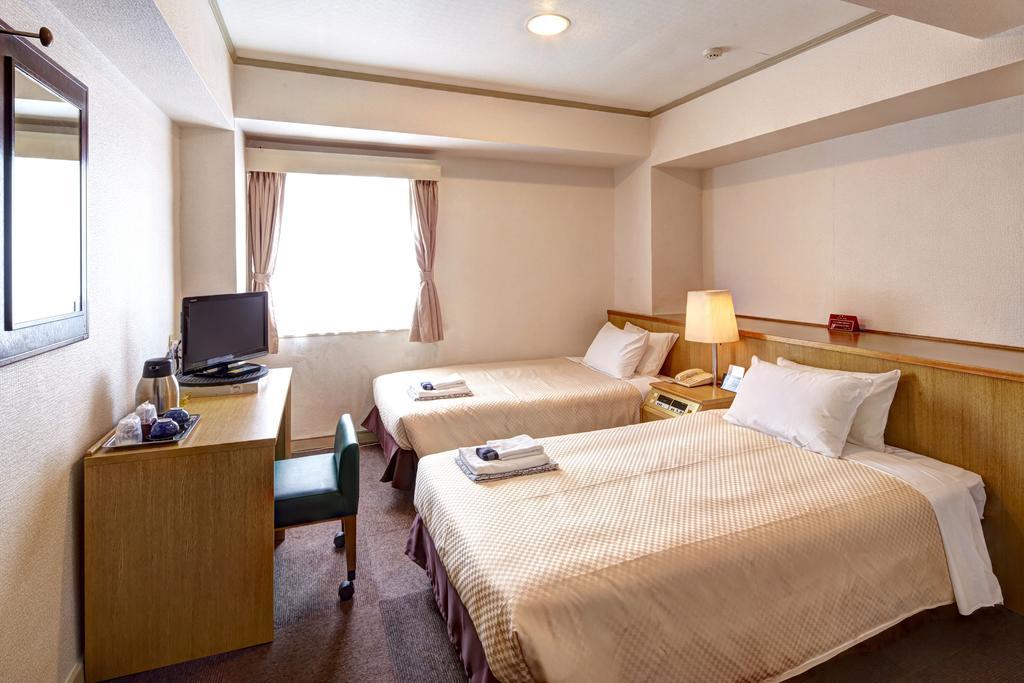 Okinawa Sun Plaza Hotel Наха Екстер'єр фото