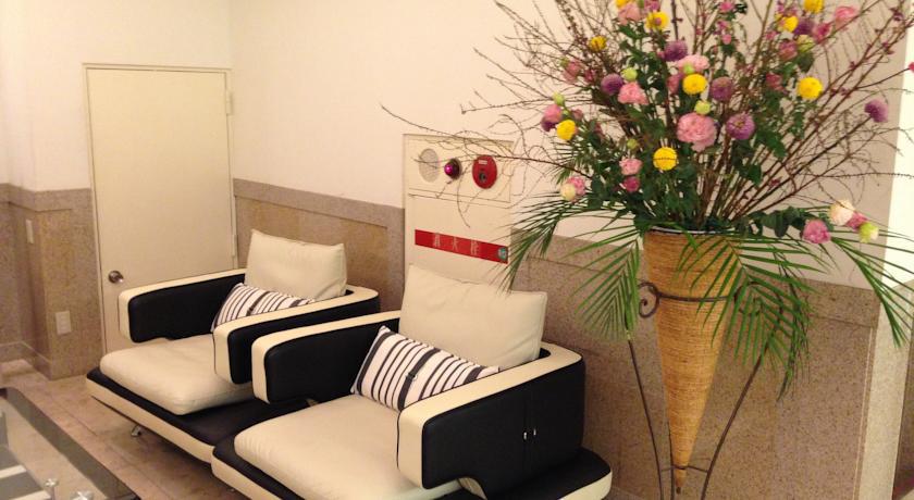 Okinawa Sun Plaza Hotel Наха Екстер'єр фото